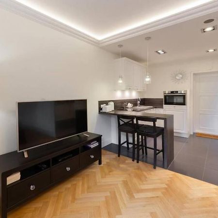 Apartamenty-Mi Crystal Varsóvia Exterior foto